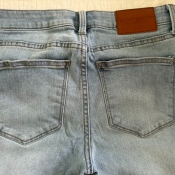 Lucky Brand Low Rise Skinny Lolita Jeans - Picture 15 of 16